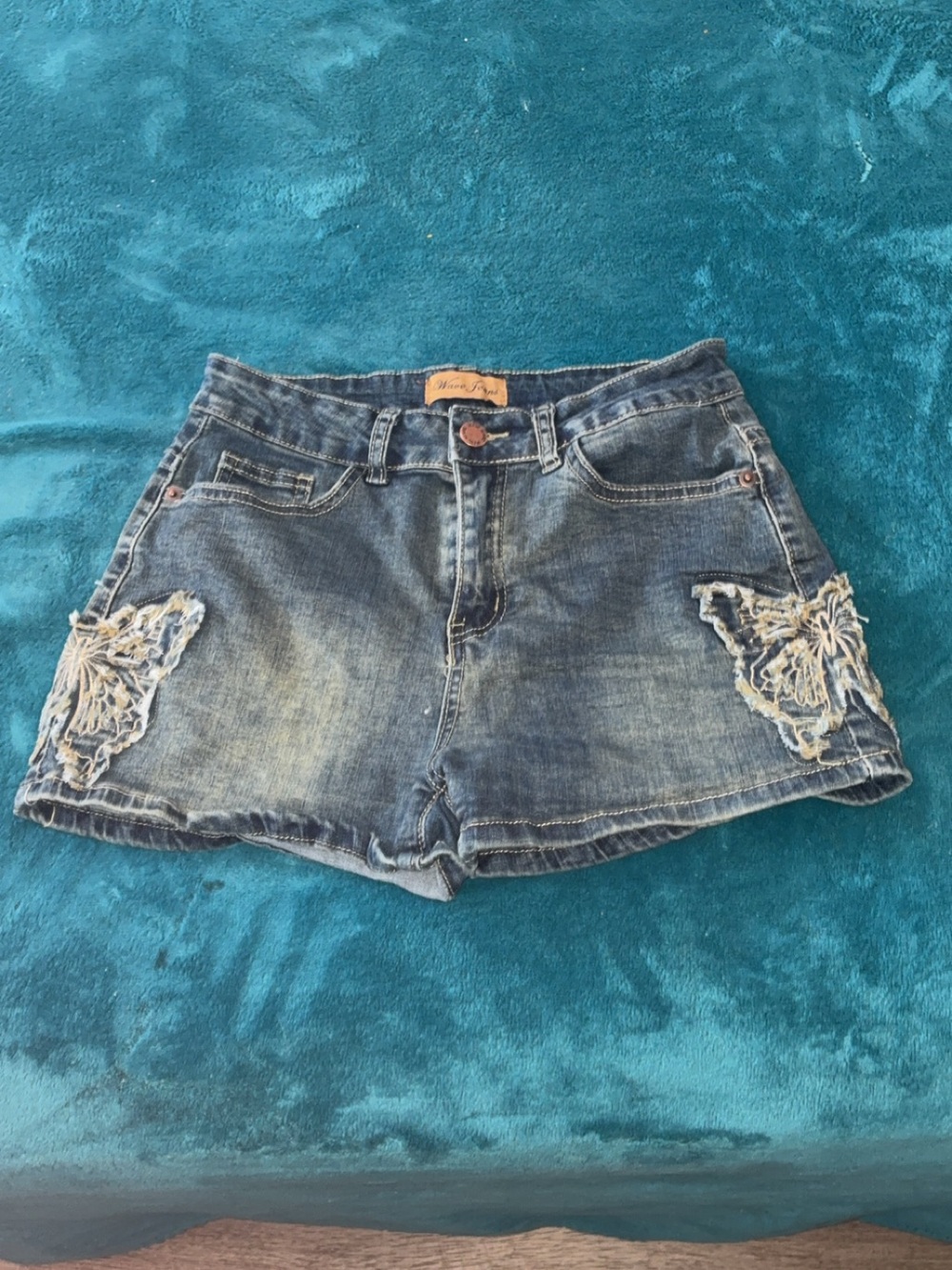 Denim Butterfly Embroidered Wave Jeans Size 5 Shorts Women Blue